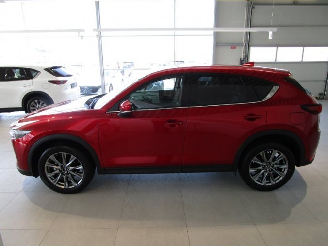 Mazda CX-5, 2.5i, barva červená