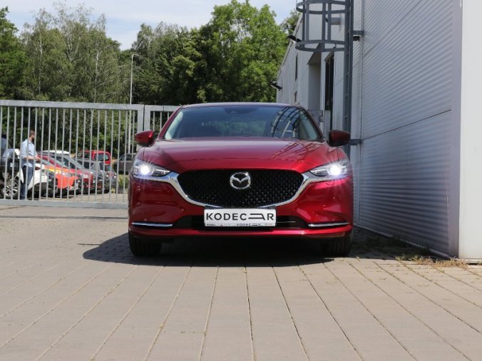 Mazda 6, 2,5i Skyactiv-G 194k AT, barva červená