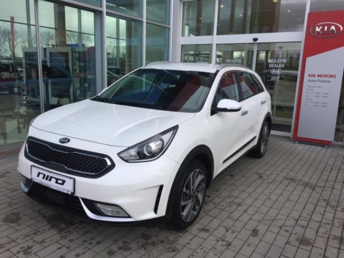 Kia Niro, 1,6 GDi HEV 6DCT HEV Exclusive, barva bílá