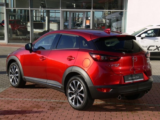 Mazda CX-3, 2.0 Skyactiv G121 + NAVI, barva červená