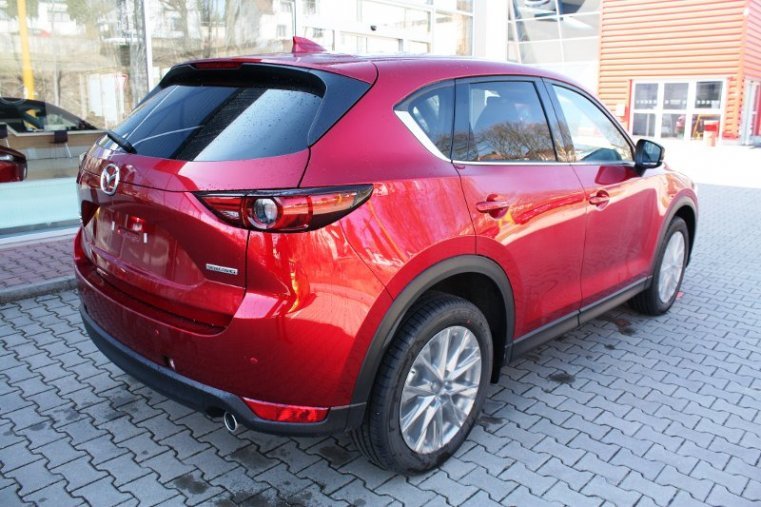 Mazda CX-5, SKYACTIV-G, barva červená