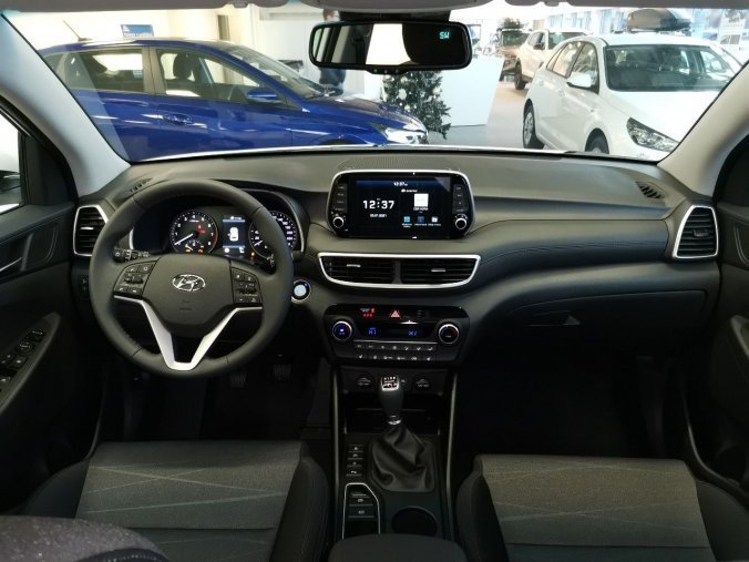 Hyundai Tucson, SUV, Adventure Paket Technology 1,6 T-GDi 130 kW, barva bílá