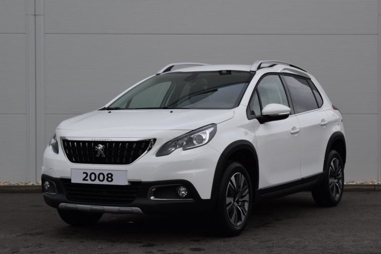 Peugeot 2008, ALLURE 1.2 PureTech 82k MAN5, barva bílá