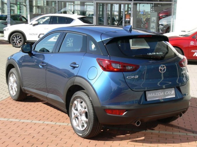 Mazda CX-3, 2.0 Skyactiv G121, barva modrá