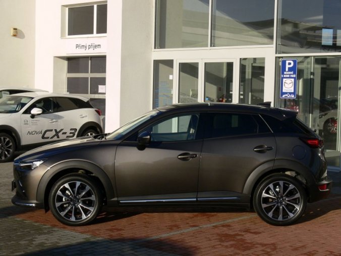 Mazda CX-3, 2.0 Skyactiv G150 AWD A/T + NAVI, barva šedá