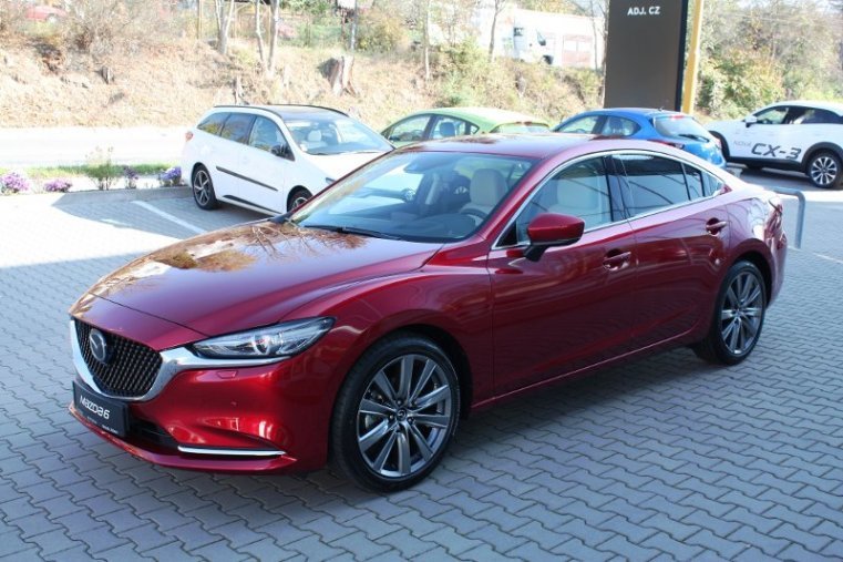 Mazda 6, SKYACTIV-G, barva červená