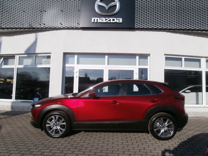 Mazda CX-30, 2,0i 122 PS, barva červená