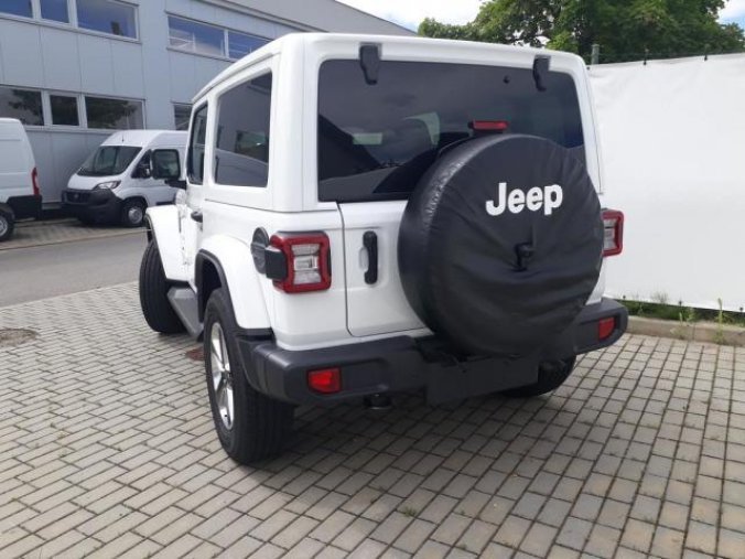 Jeep Wrangler, 2,0T 270 PS Sahara, barva bílá