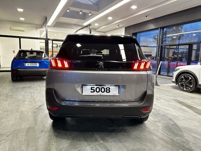 Peugeot 5008, Peugeot 5008 ALLURE PACK BlueHDi 130 EAT8, barva šedá