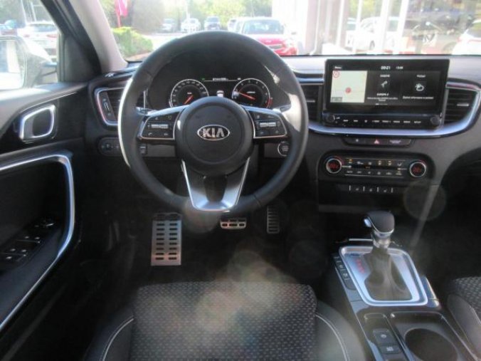 Kia XCeed, 1,4 T-GDi GPF 7DCT EXCLUSIVE, barva šedá