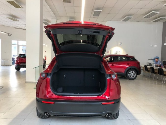 Mazda CX-30, 2.0i G122K, barva červená