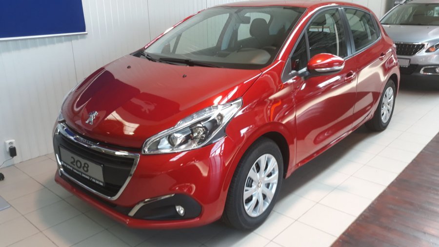 Peugeot 208, Peugeot 208 1,2PureTech 82K MAN5-7132, barva červená