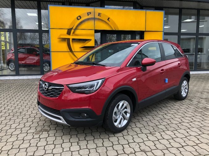 Opel Crossland X, Innovation 1.2 Turbo 81 kW, barva červená