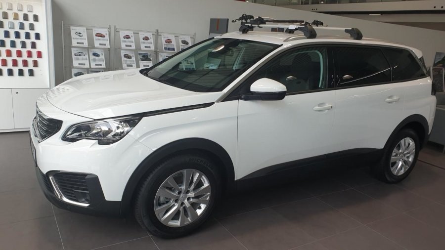 Peugeot 5008, 1.5 HDi 130k, Active, MAN6, barva bílá