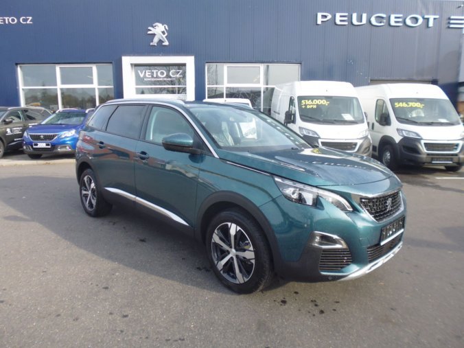 Peugeot 5008, ALLURE 1,5BHDi EAT8, barva zelená