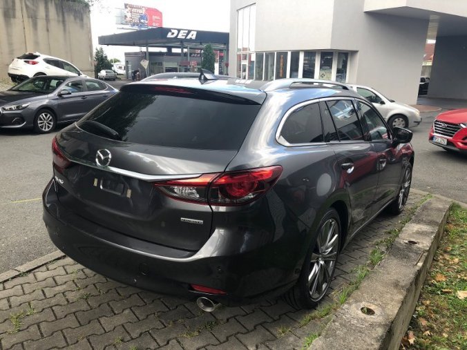 Mazda 6, 2.5i G 194K, barva šedá