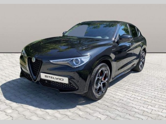 Alfa Romeo Stelvio, 2.0 Turbo 280k Q4 VELOCE, barva černá