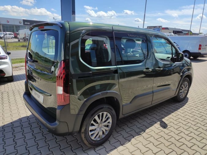 Peugeot Rifter, Peugeot Rifter ALLURE 1.5 HDI 100kMAN6 OSOBNÍ, barva zelená