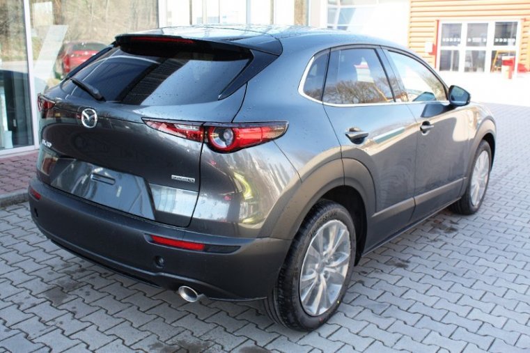 Mazda CX-30, SKYACTIV-X, barva šedá