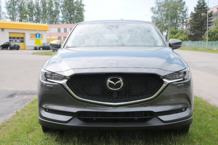 Mazda CX-5, 2,5 Skyactiv-G 194k, barva šedá