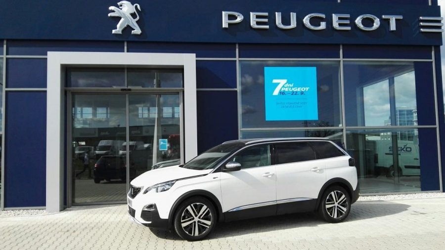 Peugeot 5008, GT 2.0 BlueHDi 180 AUT8, barva bílá