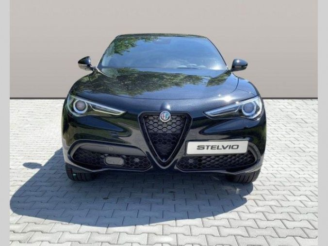 Alfa Romeo Stelvio, 2.0 Turbo 280k Q4 VELOCE, barva černá