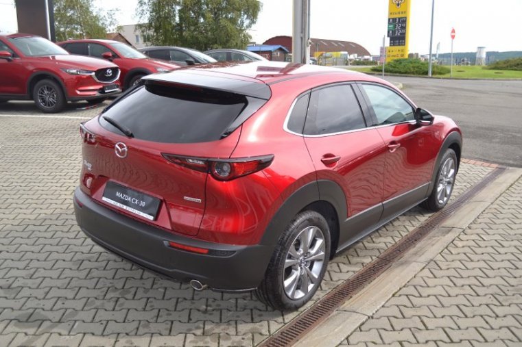 Mazda CX-30, 2,0 122k, barva červená