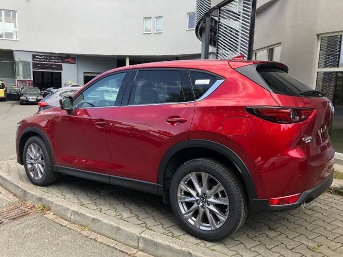 Mazda CX-5, 2.0i G 165K, barva červená