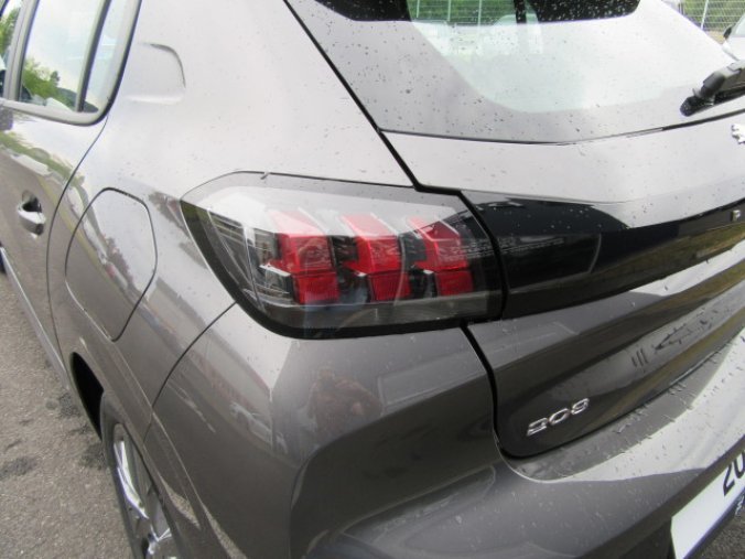 Peugeot 208, ACTIVE PACK 1.2 PureTech 75k, barva šedá