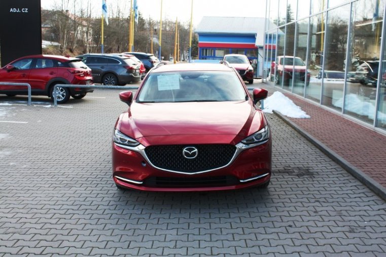 Mazda 6, SKYACTIV-G, barva červená