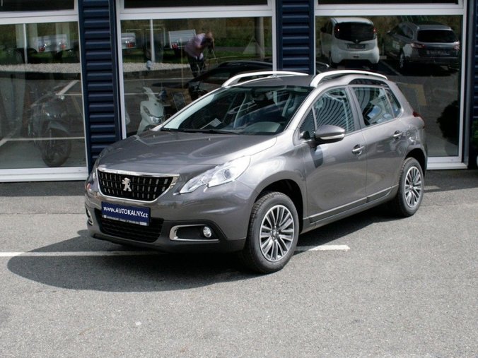 Peugeot 2008, ACTIVE 1.2 PureTech 82k, barva šedá