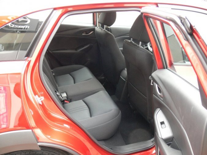 Mazda CX-3, 2.0 Skyactiv G121, barva červená