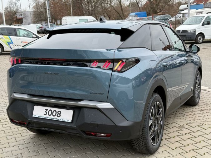 Peugeot 3008, Peugeot 3008 ALLURE HYBRID - IHNED K ODBĚRU, barva modrá