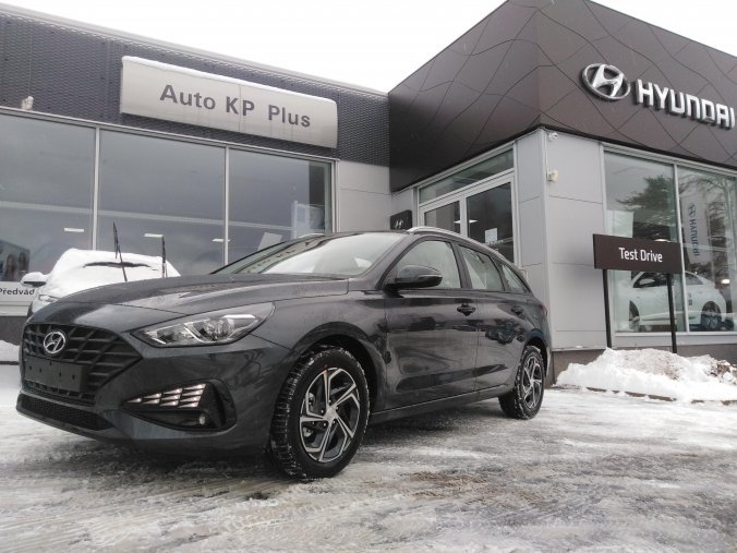 Hyundai i30, 1,5i CVVT 81 kW (95 NAT) 6 st. man, barva šedá