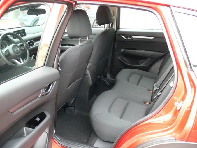 Mazda CX-5, 2.0 Skyactiv G165, barva červená