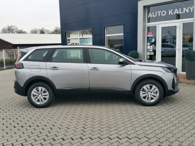 Peugeot 5008, Peugeot 5008 Active Pack 1,2 PT130k MAN6, barva šedá