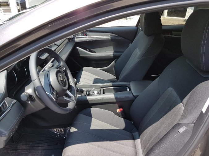 Mazda 6, 2.0 Skyactiv-G165k, barva šedá