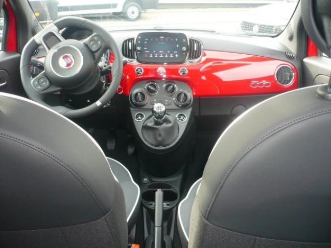 Fiat 500, 1.0 BSG 70k Sport, barva červená