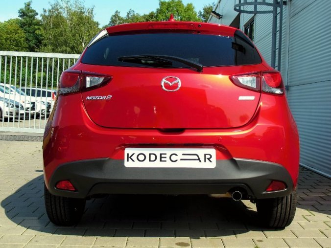 Mazda 2, 1,5 Skyactiv-G 66k/90kW 5MAN, barva červená