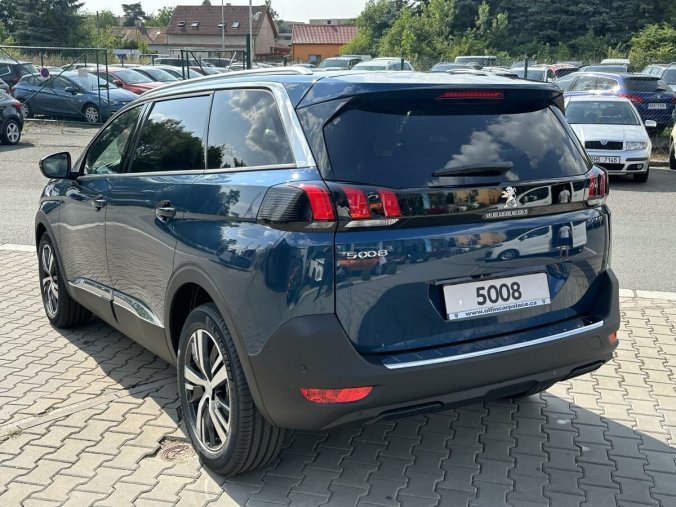 Peugeot 5008, Peugeot 5008 ALLURE PACK - IHNED K ODBĚRU, barva modrá