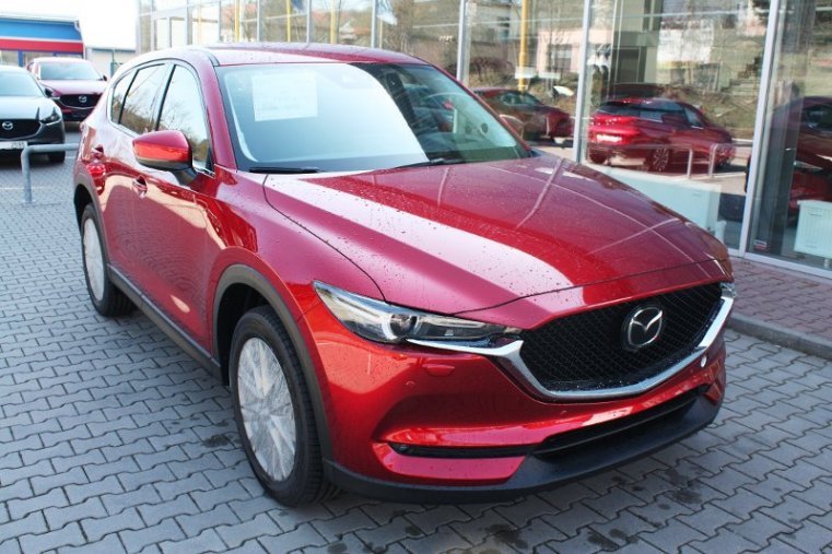 Mazda CX-5, SKYACTIV-G, barva červená