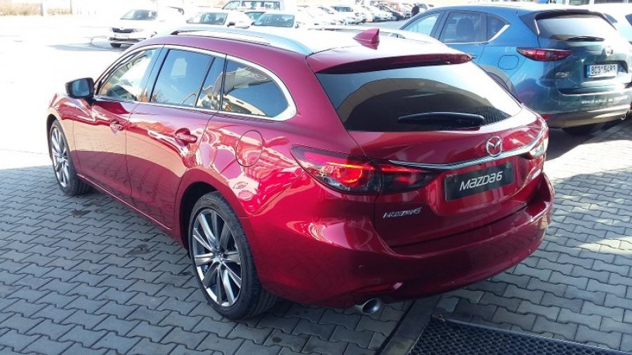 Mazda 6, 2,5 Skyactiv-G194, barva červená