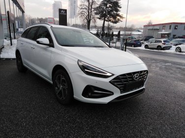 Hyundai i30 - 1,5 T-GDI Mild hybrid 117 kW (95 NAT mild hybrid) 7 st. DCT