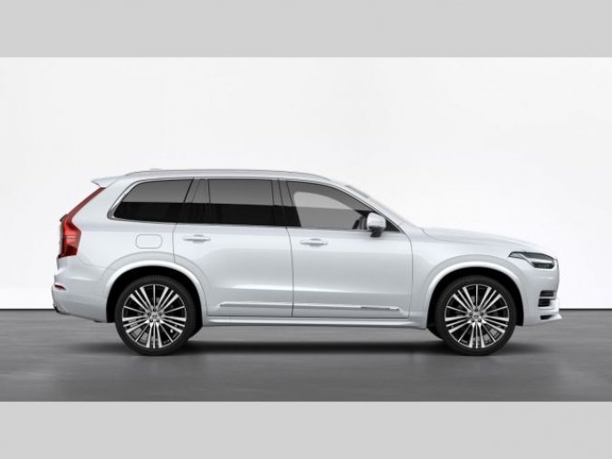 Volvo XC90, T8 AWD RECHARGE 2.0L 303 HP IN, barva bílá