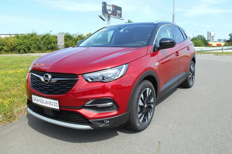 Opel Grandland X, 1.2 T Smile AT8, barva červená