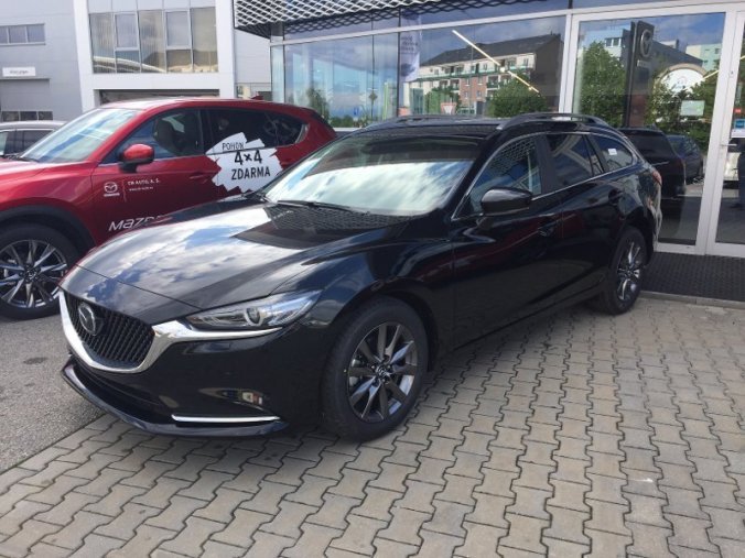 Mazda 6, 2,5 Skyactiv-G194 A/T, barva černá