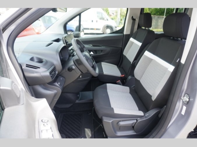 Citroën Berlingo, Plus 1,5BHDi 100 MAN6, barva šedá