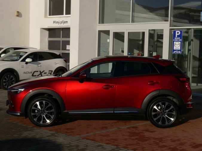 Mazda CX-3, 2.0 Skyactiv G121 + NAVI, barva červená