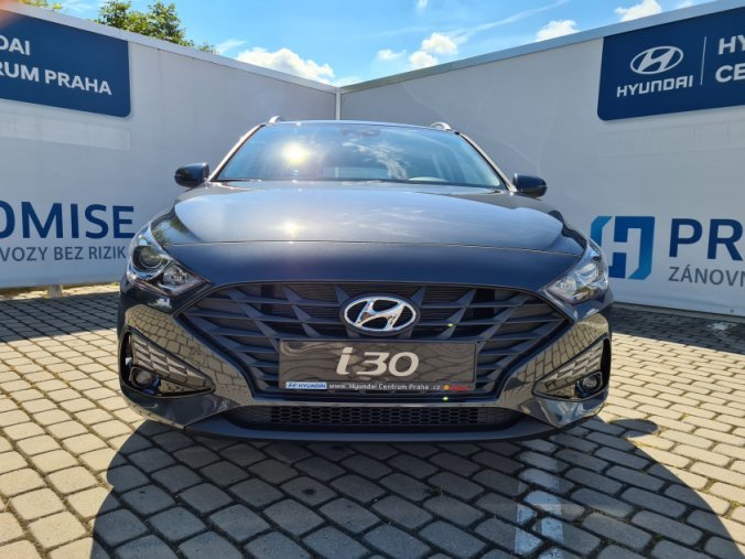 Hyundai i30, 1,0 T-GDI 88 kW, barva šedá