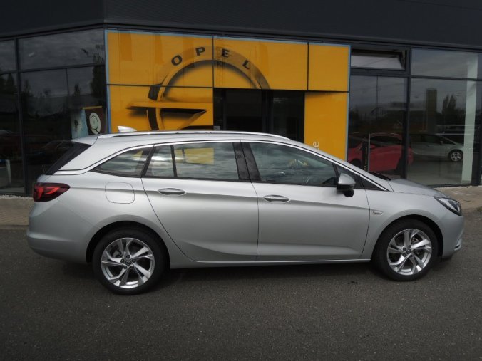 Opel Astra, ST INNOVATION 1.4T 150K MT6, barva stříbrná